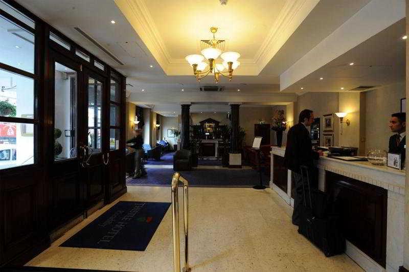 Thistle London Piccadilly Interno foto